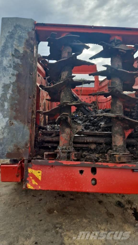 TEAGLE TITAN 9 Розсіювачі гною