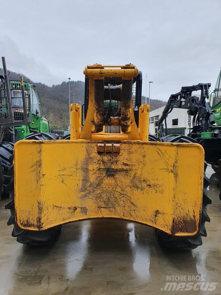 John Deere 540 D Трельовочні трактора