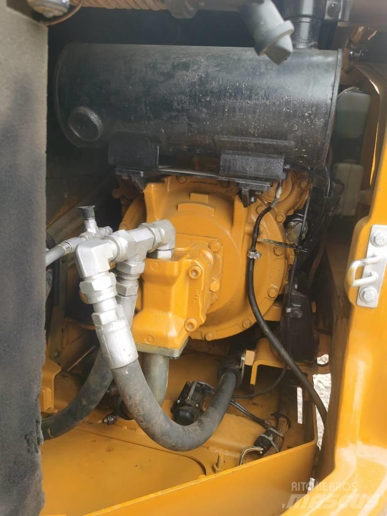CAT 308 E 2 Гусеничні екскаватори
