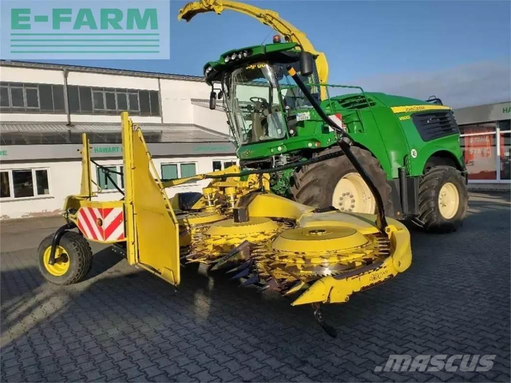 John Deere 9800 Кормозбиральні комбайни