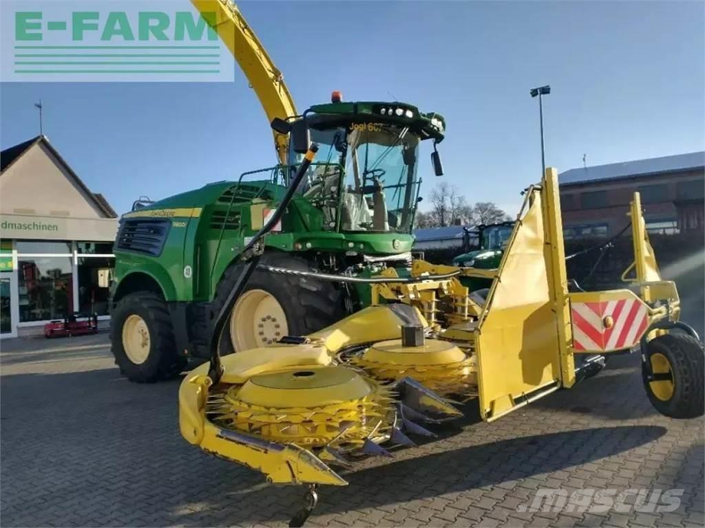 John Deere 9800 Кормозбиральні комбайни