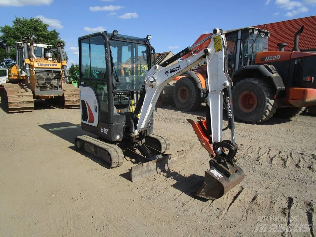 Bobcat E 19 Z   V  E 20 Міні-екскаватори < 7т