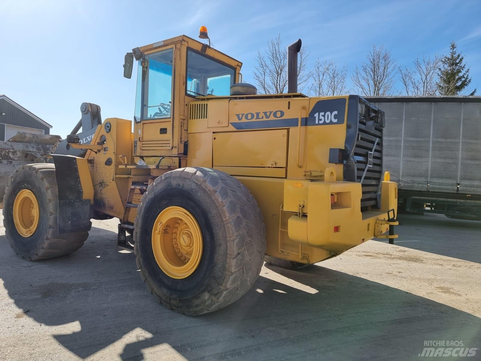 Volvo L 150 C Фронтальні навантажувачі