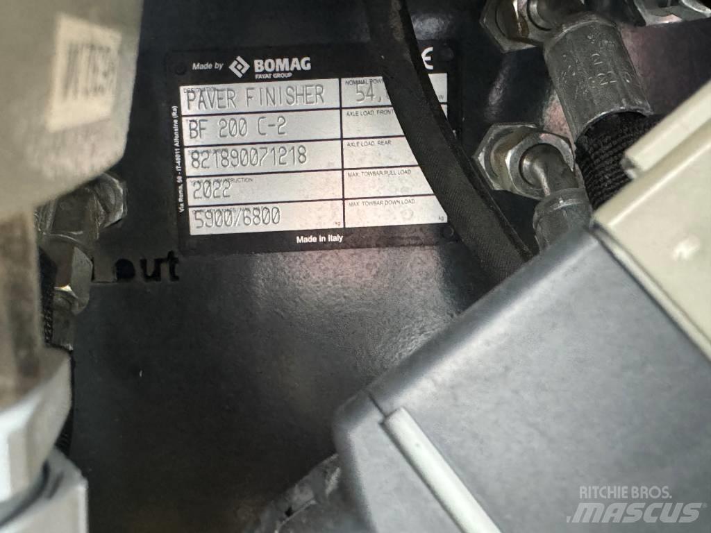Bomag BF200C-2 Асфальтовкладачі