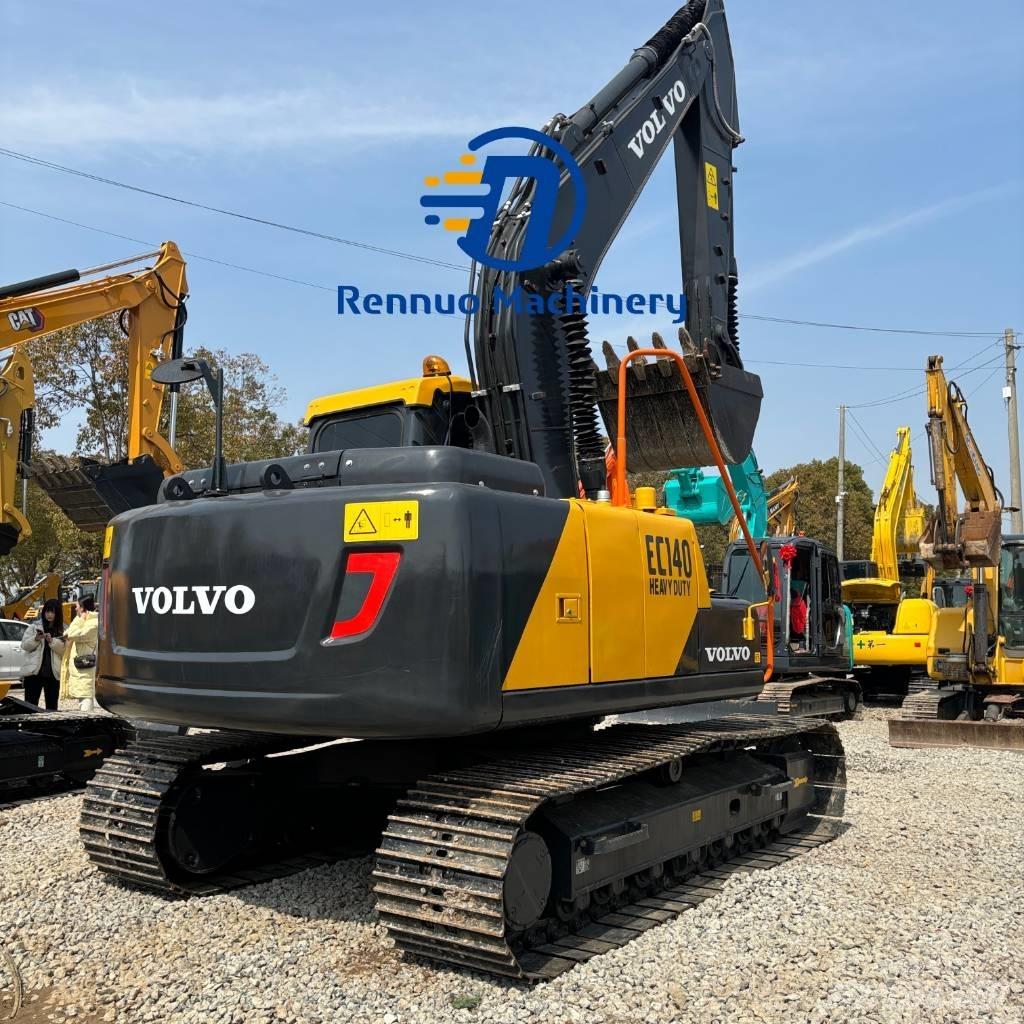Volvo EC140 Гусеничні екскаватори