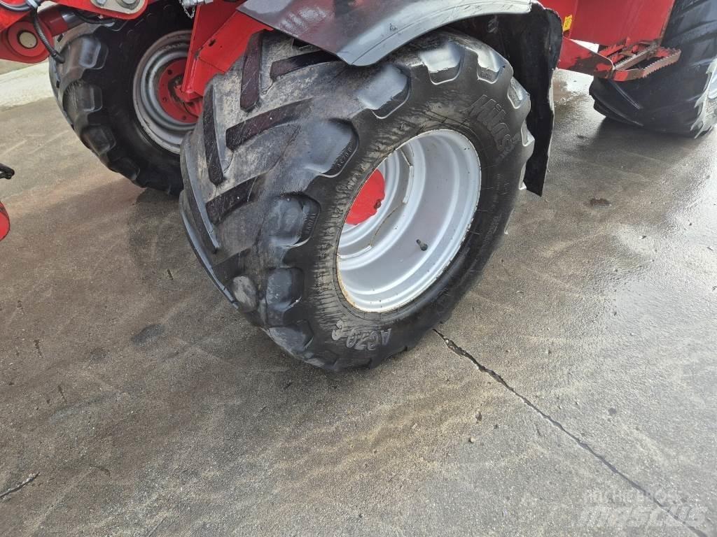 Schäffer 4580T Багатофункціональне обладнання для вантажних і землекопальних робіт