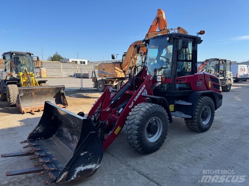 Yanmar V80 (02189) Фронтальні навантажувачі