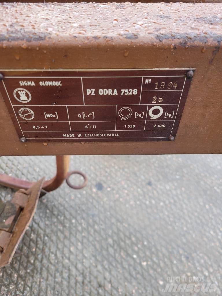  Odra 7528 Системи поливу рослин