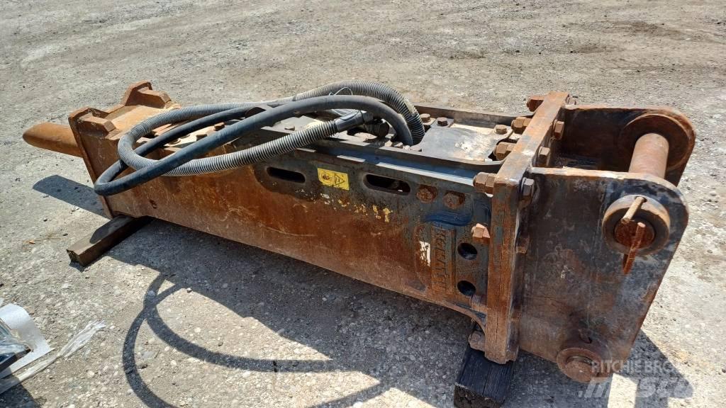 Komatsu JTHB 210-3 Плуги