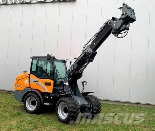 GiANT G5000 Tele Фронтальні навантажувачі