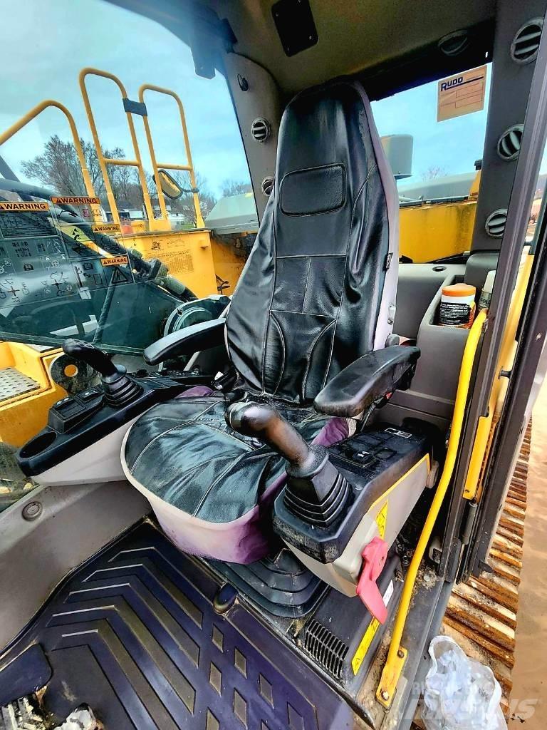 Volvo EC300ELR Гусеничні екскаватори