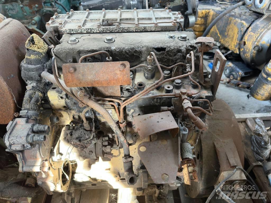 CAT 3054 ENGINE Двигуни