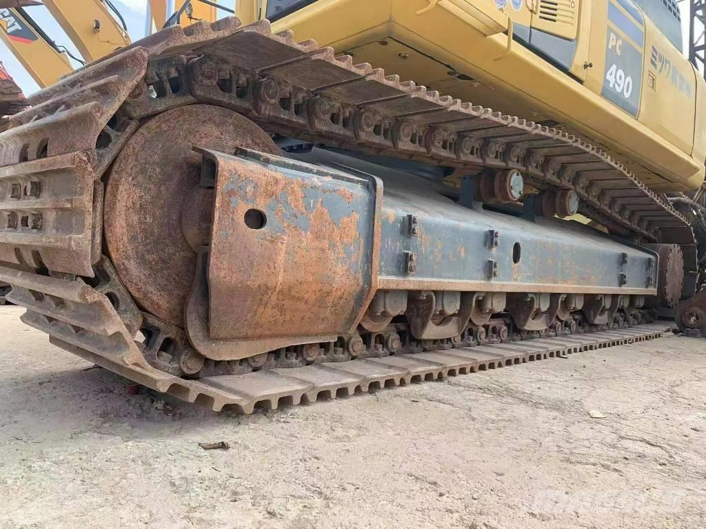Komatsu PC490-10 Гусеничні екскаватори
