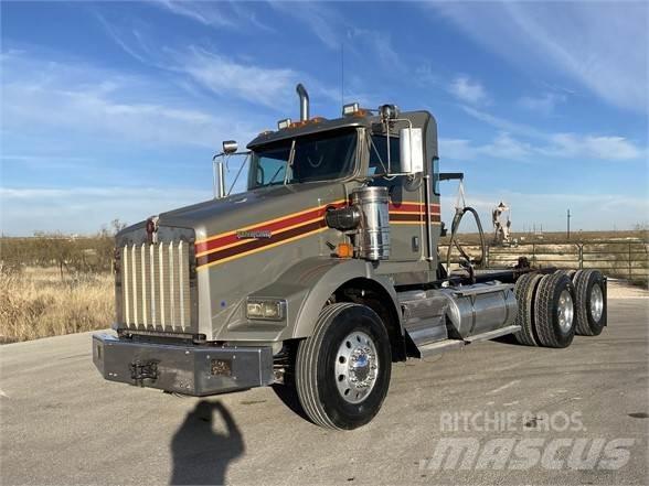 Kenworth T800 Тягачі