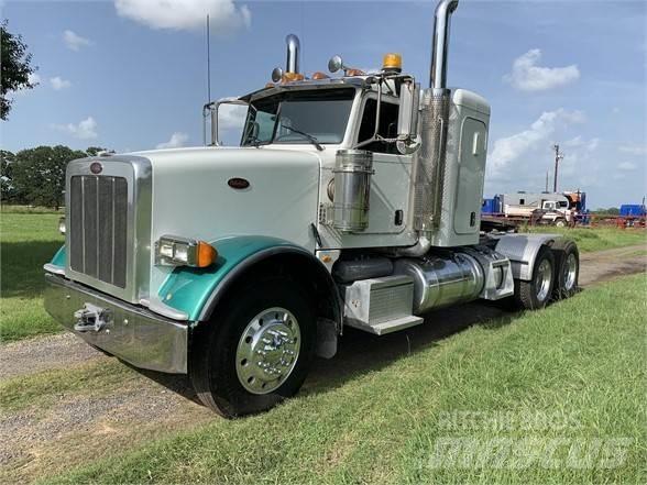 Peterbilt 367 Тягачі