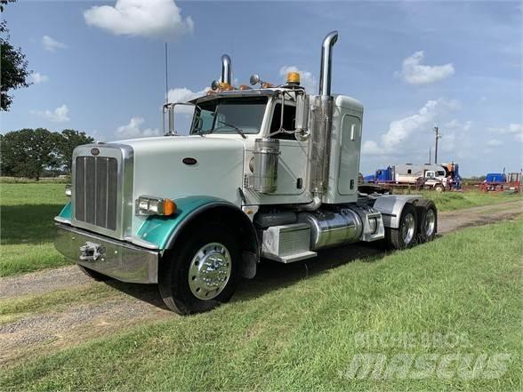 Peterbilt 367 Тягачі