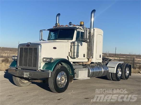 Peterbilt 367 Тягачі