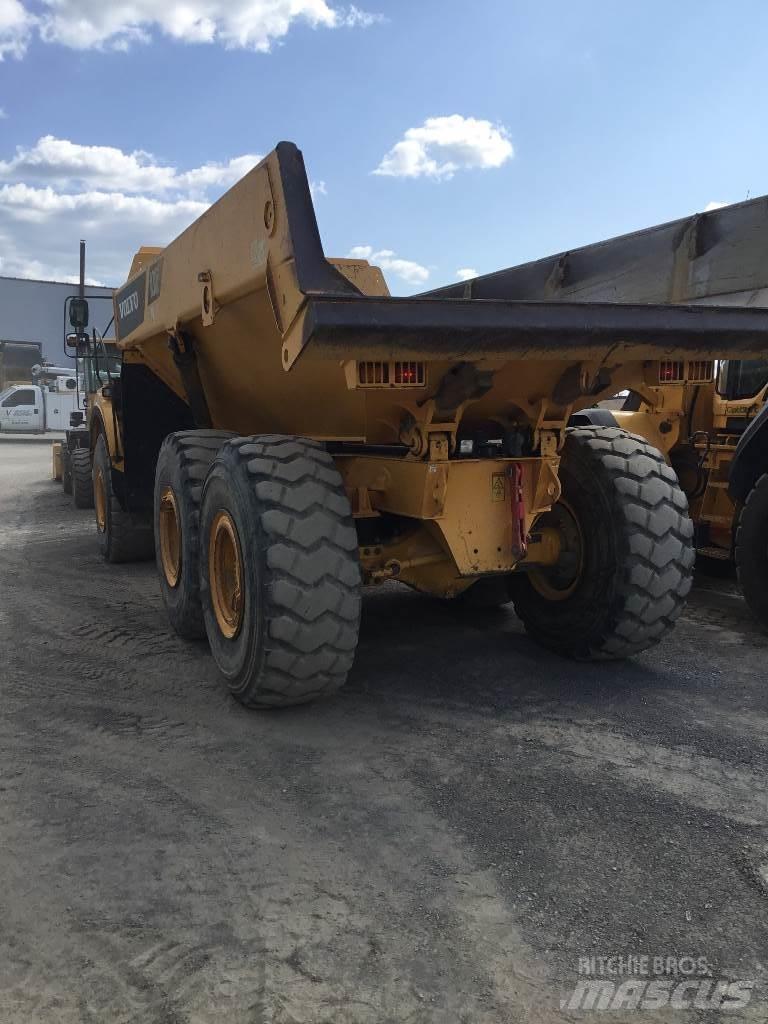 Volvo A 30 F Зчленовані самоскиди