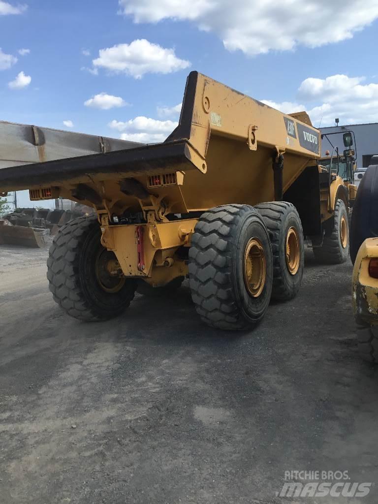 Volvo A 30 F Зчленовані самоскиди