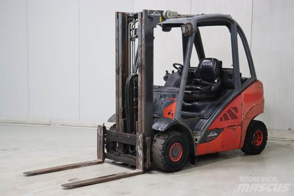 Linde H25D-02 Дизельні навантажувачі