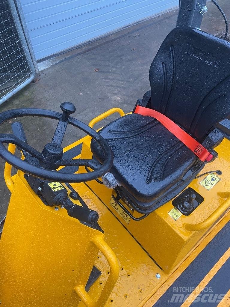 Thwaites 3 ton Кар`єрні самоскиди