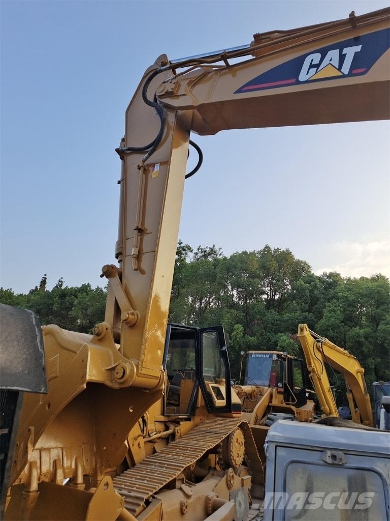 CAT 320 C L Гусеничні екскаватори