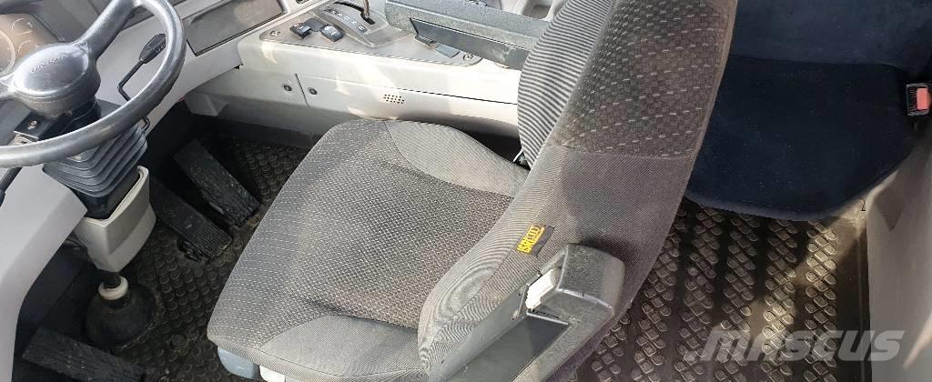 Volvo A 30 F Зчленовані самоскиди