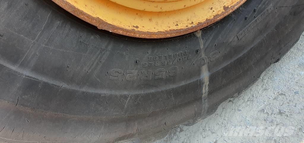 Volvo A 30 F Зчленовані самоскиди