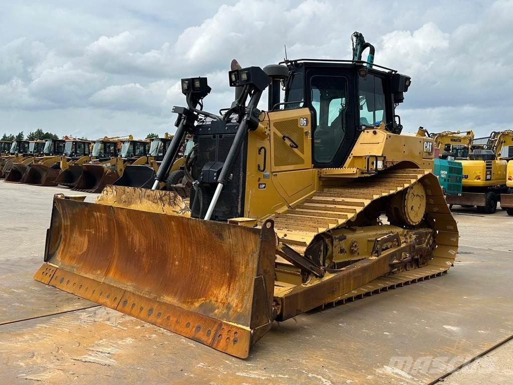 CAT D6 LGP Гусеничні бульдозери