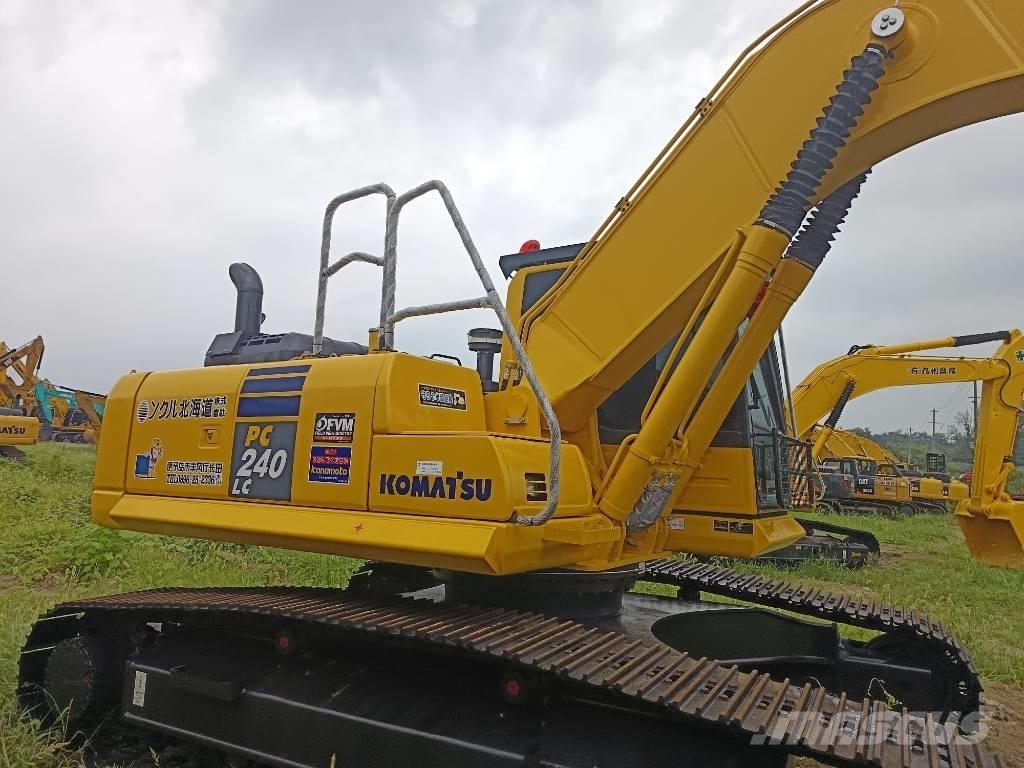 Komatsu PC 240 Гусеничні екскаватори