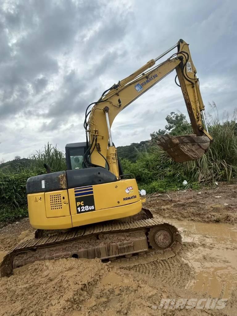 Komatsu PC 128 US Гусеничні екскаватори