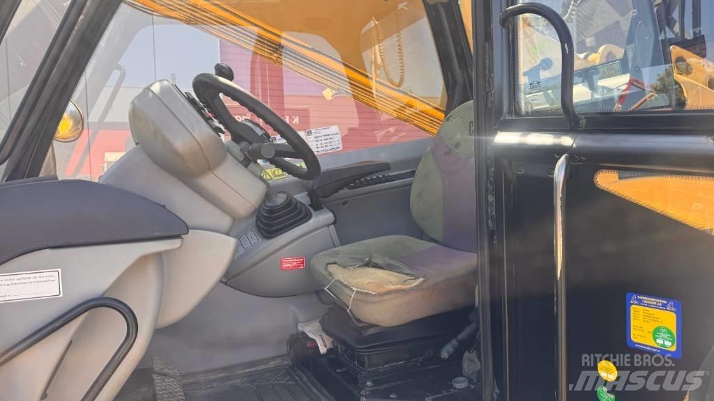 CAT TH 580 B Телескопічні навантажувачі