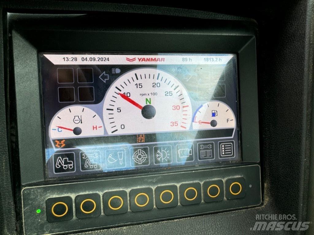 Yanmar B95W (40744) Колісні екскаватори