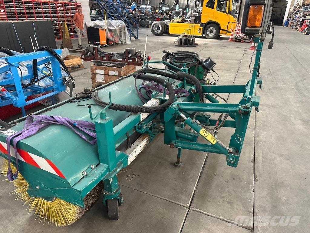 Burtec BB 235/80 S Щітки