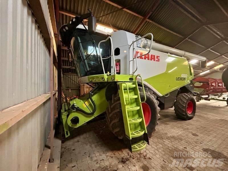 CLAAS Lexion 650 Зернозбиральні комбайни