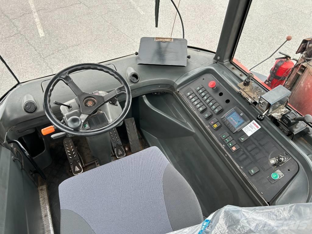 Kalmar TR618i Термінальні трактори