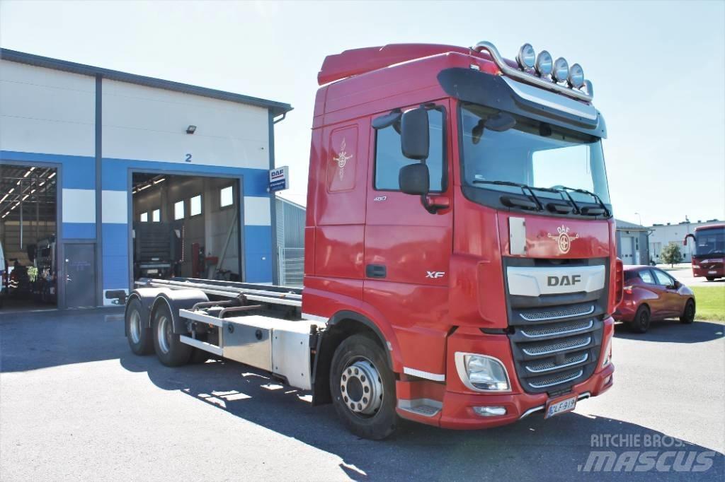 DAF XF 480 FAS 6x2 Автоконтейнеровози