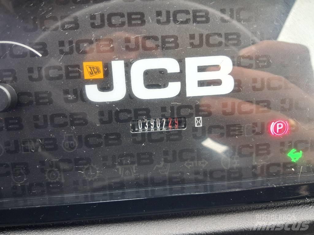 JCB 406 Фронтальні навантажувачі