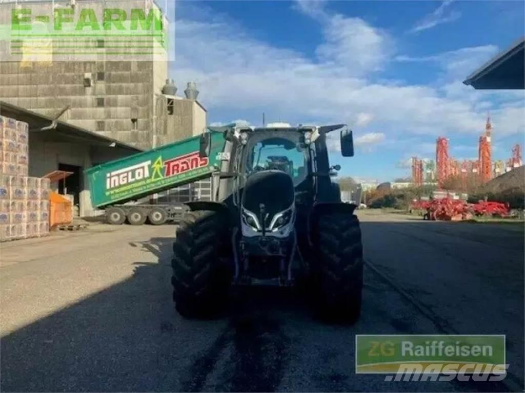 Valtra q265 Трактори