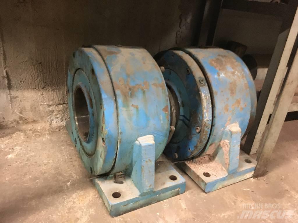 Terex Pegson 428 Коробка передач
