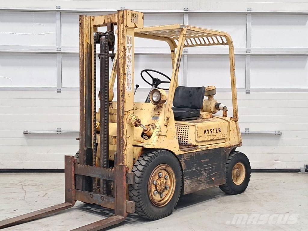 Hyster H2.50J Дизельні навантажувачі