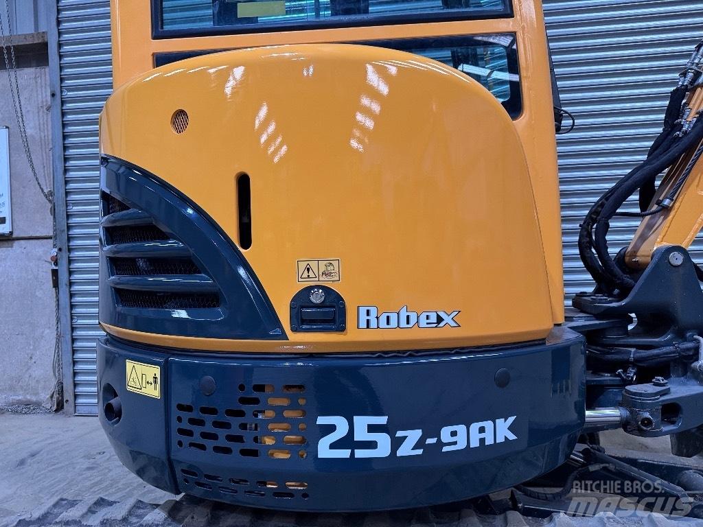 Hyundai R25Z-9 AK Міні-екскаватори < 7т
