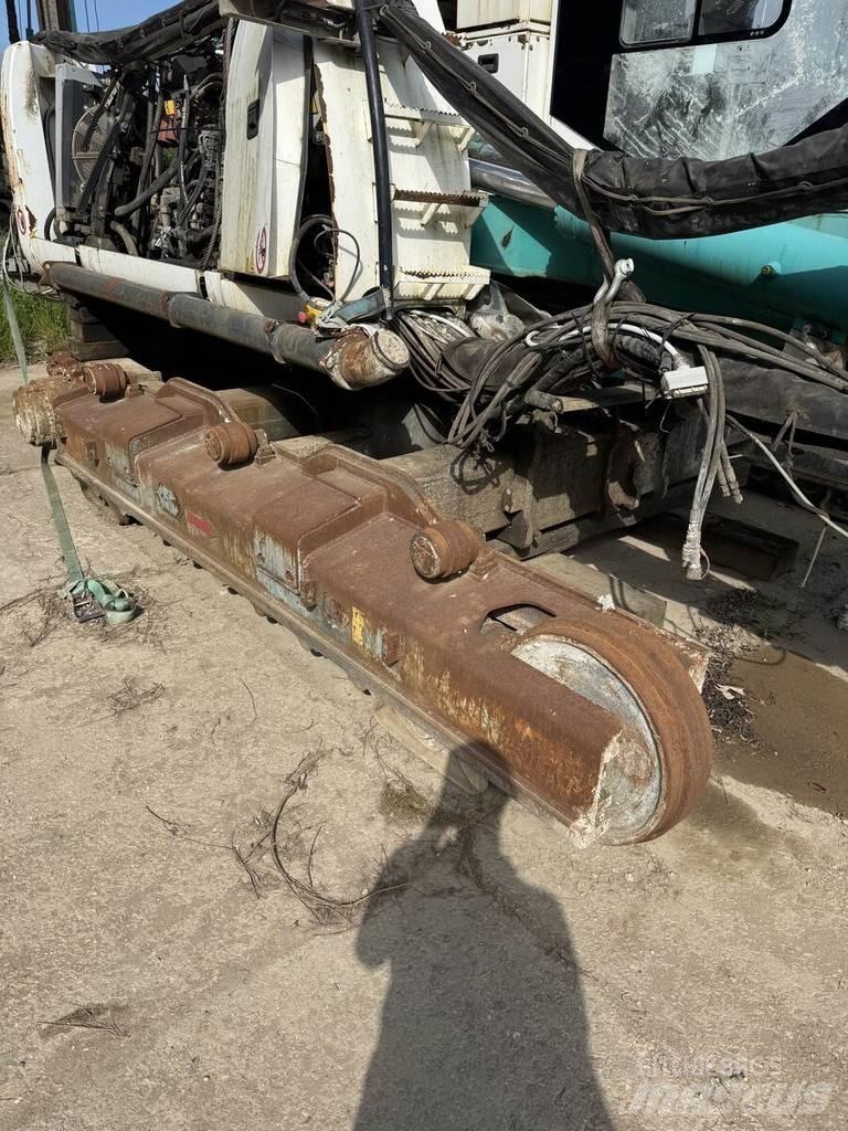 Casagrande B175 Стаціонарні бурові установки