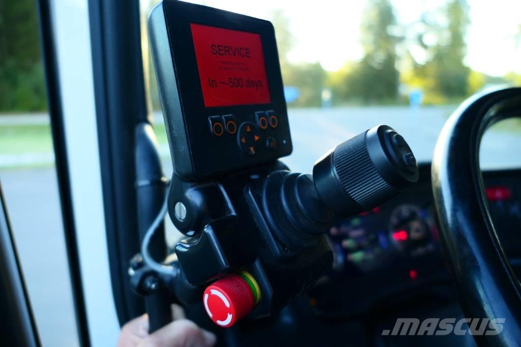 Scania R590B6x2nb Вантажівки з гаковим підйомом