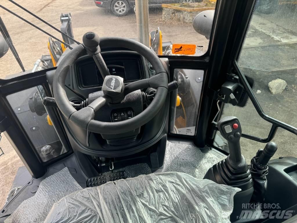 MST M644 PLUS Екскаватори-навантажувачі