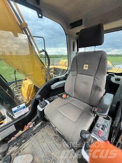 JCB JS160 Спеціальні екскаватори