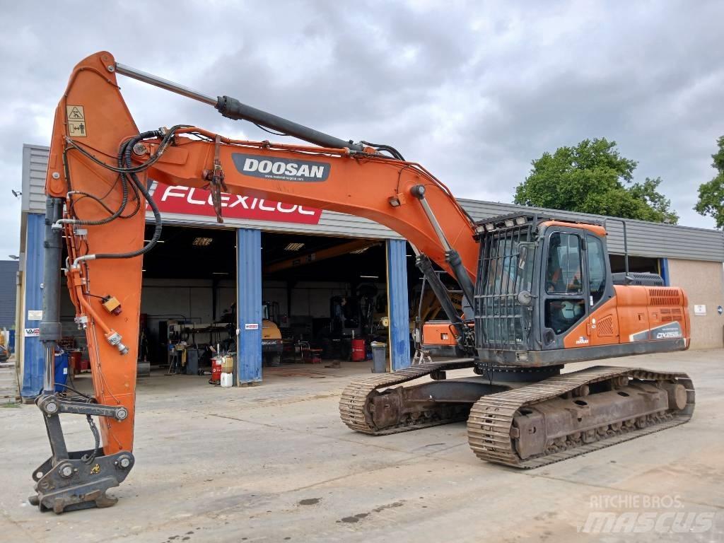 Doosan DX 255 LC Гусеничні екскаватори