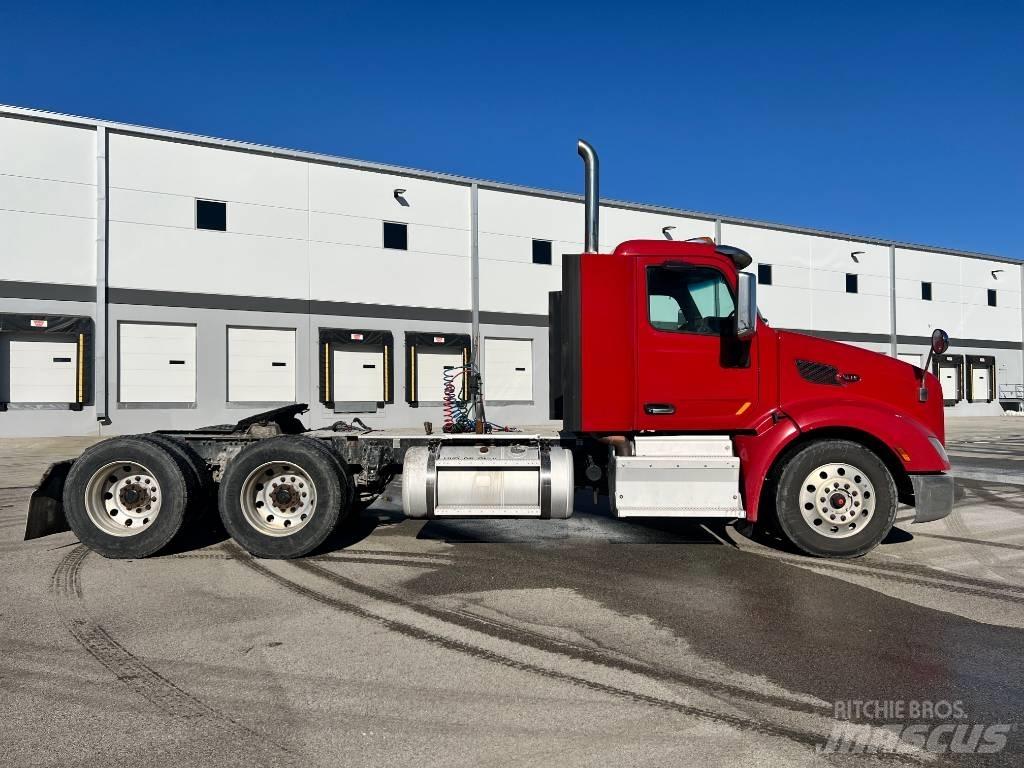 Peterbilt 579 Тягачі