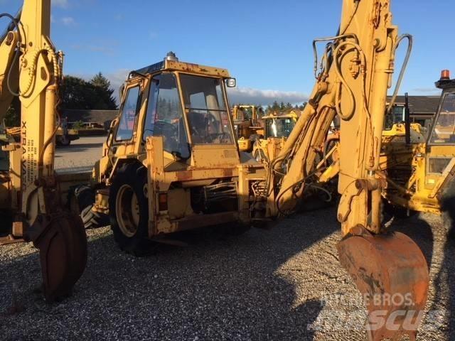 CAT 428 Екскаватори-навантажувачі