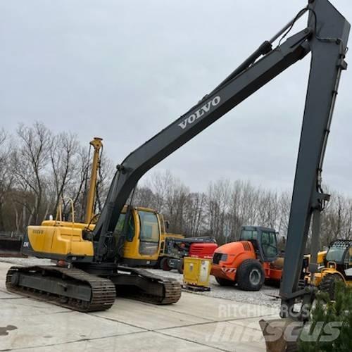 Volvo EC 240 LR Гусеничні екскаватори